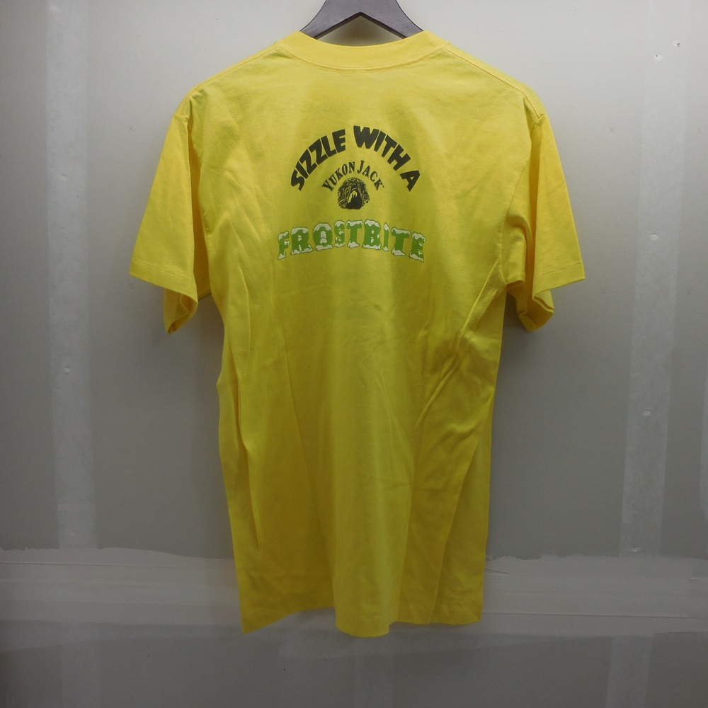 Vintage 70s Yukon Jack Yellow Snow T-Shirt XL Tennessee River USA Single Stitch
